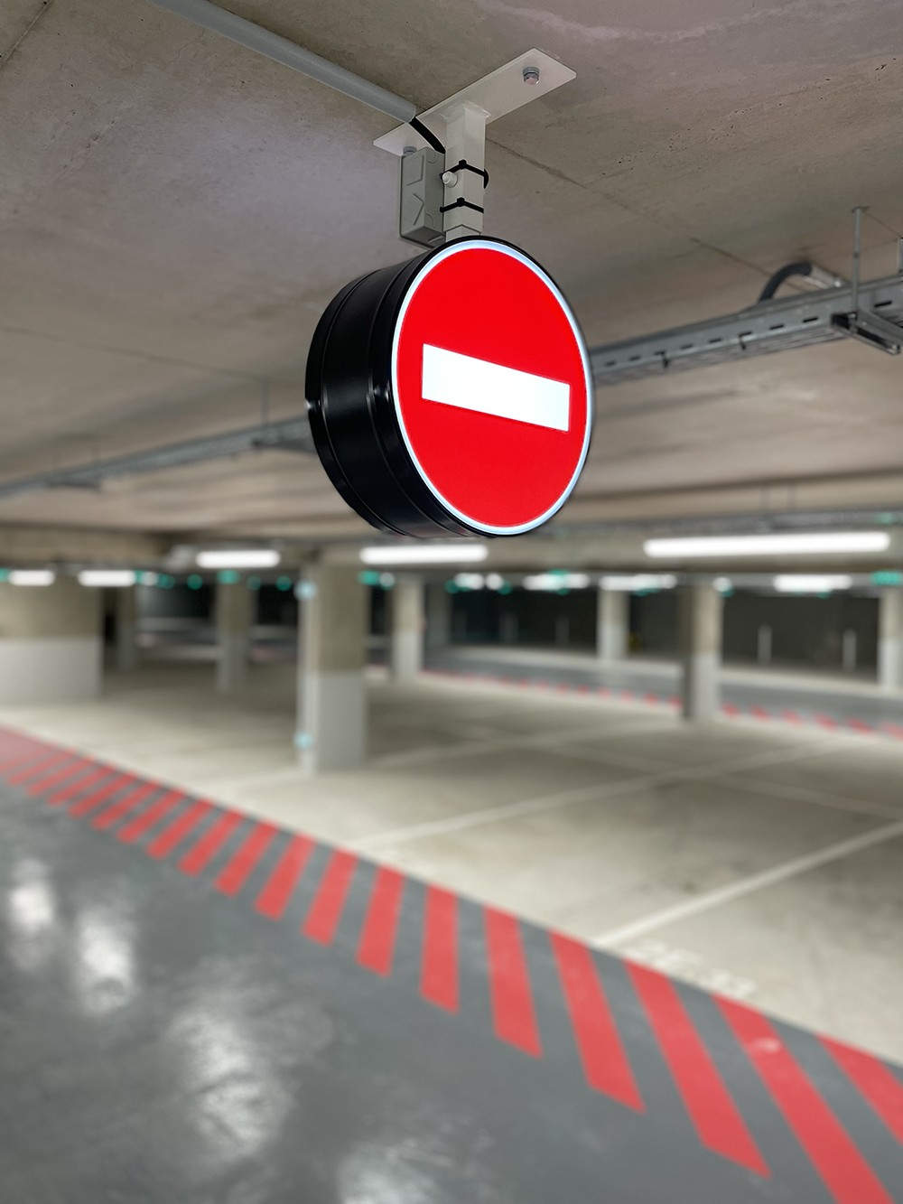 Panneau lumineux – Sens interdit